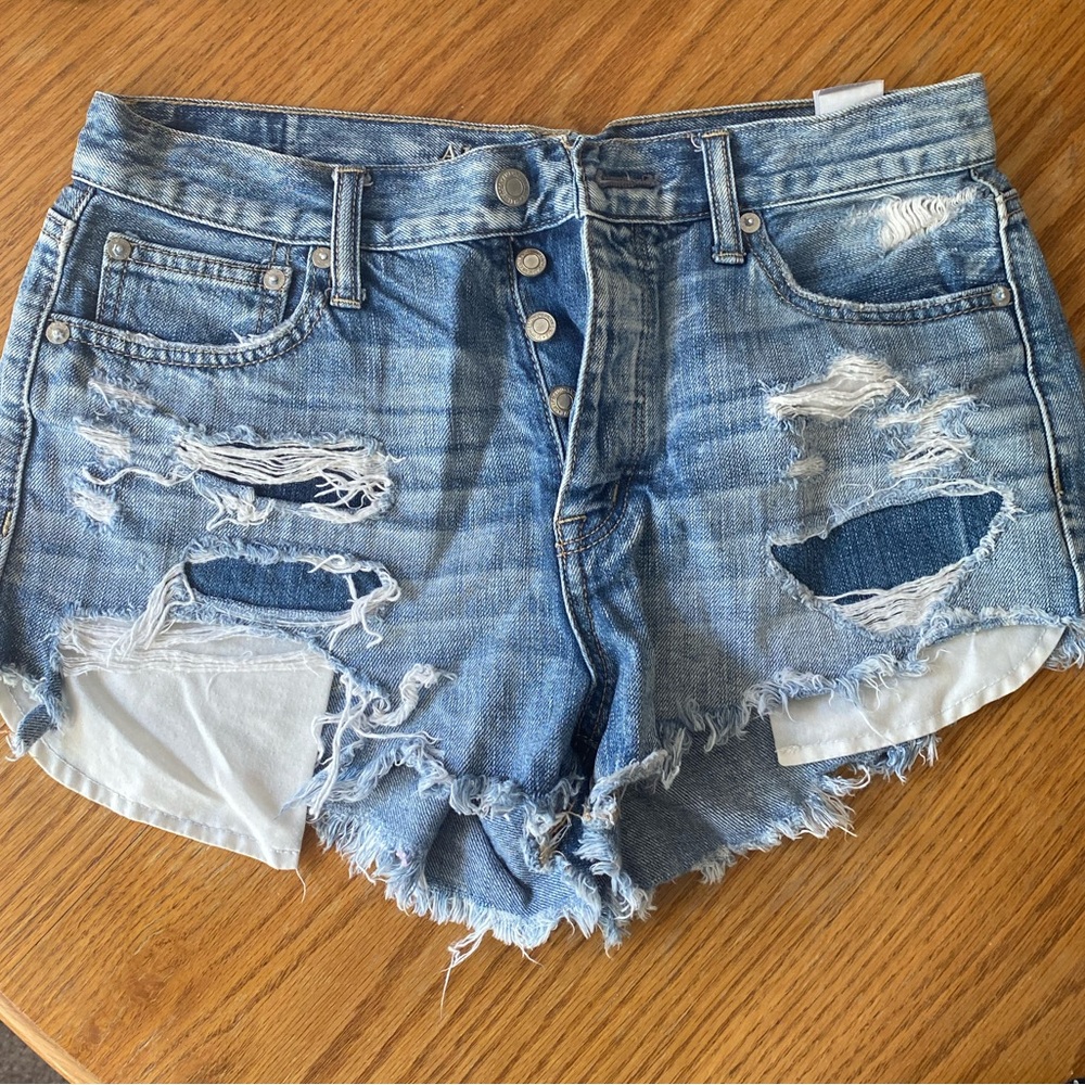 American Eagle Vintage High-Rise Festival Shorts